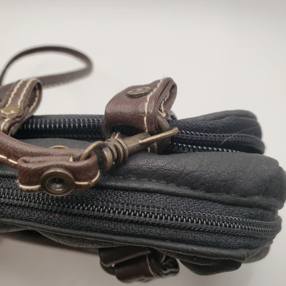 Vintage Mitzi Weather Point Convertible‎ Crossbody Bag Black with Brown Accents.